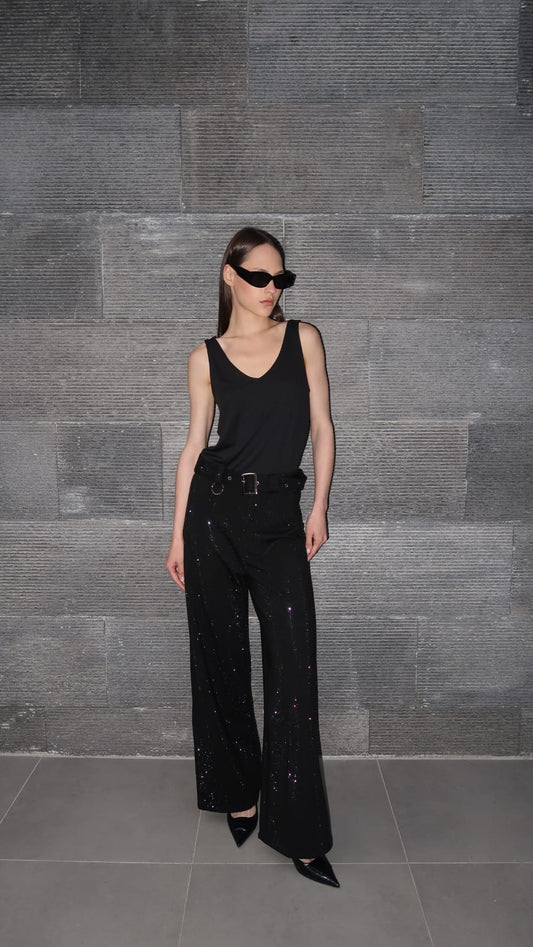 מכנס חגורה משולב ניטים | שחור