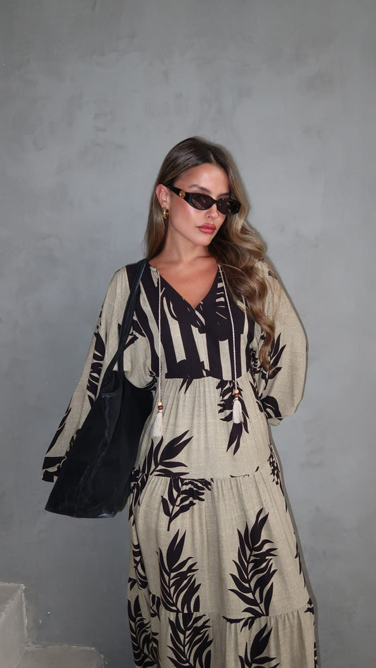 גלביה קומות פונפונים אלכסה | בז/שחור