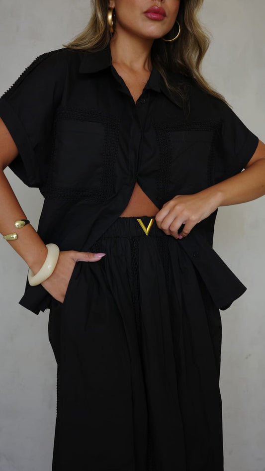 חליפת חצאית קלוש פוקט | שחור