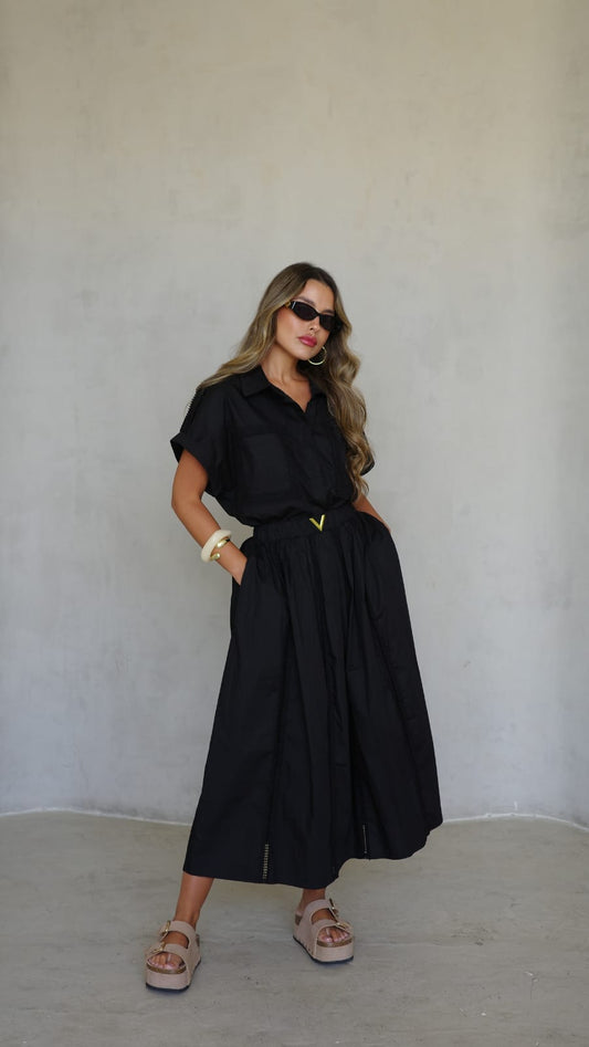 חליפת חצאית קלוש פוקט | שחור