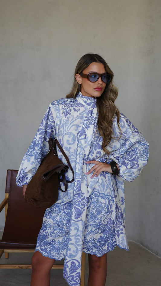 שמלת פפיון רקמות ולנטינה | תכלת