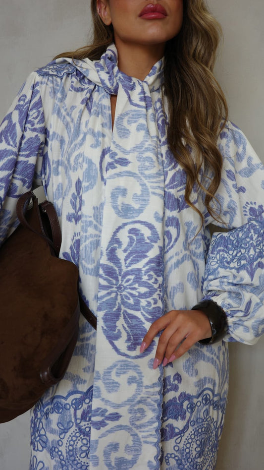 שמלת פפיון רקמות ולנטינה | תכלת