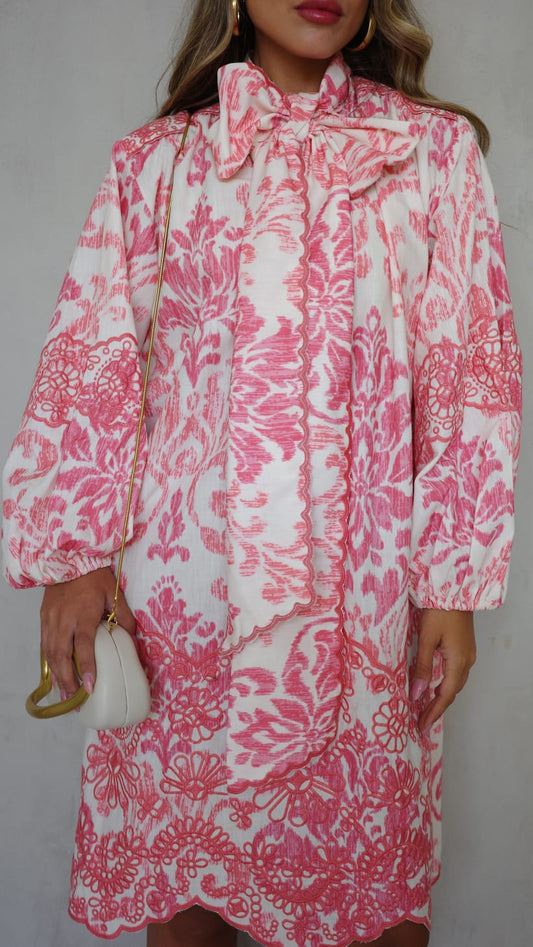 שמלת פפיון רקמות ולנטינה | ורוד