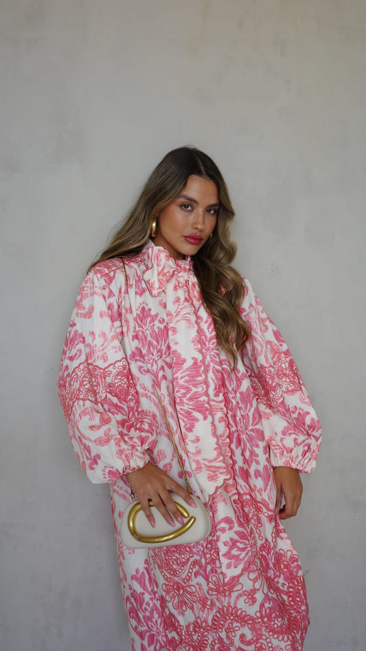 שמלת פפיון רקמות ולנטינה | ורוד