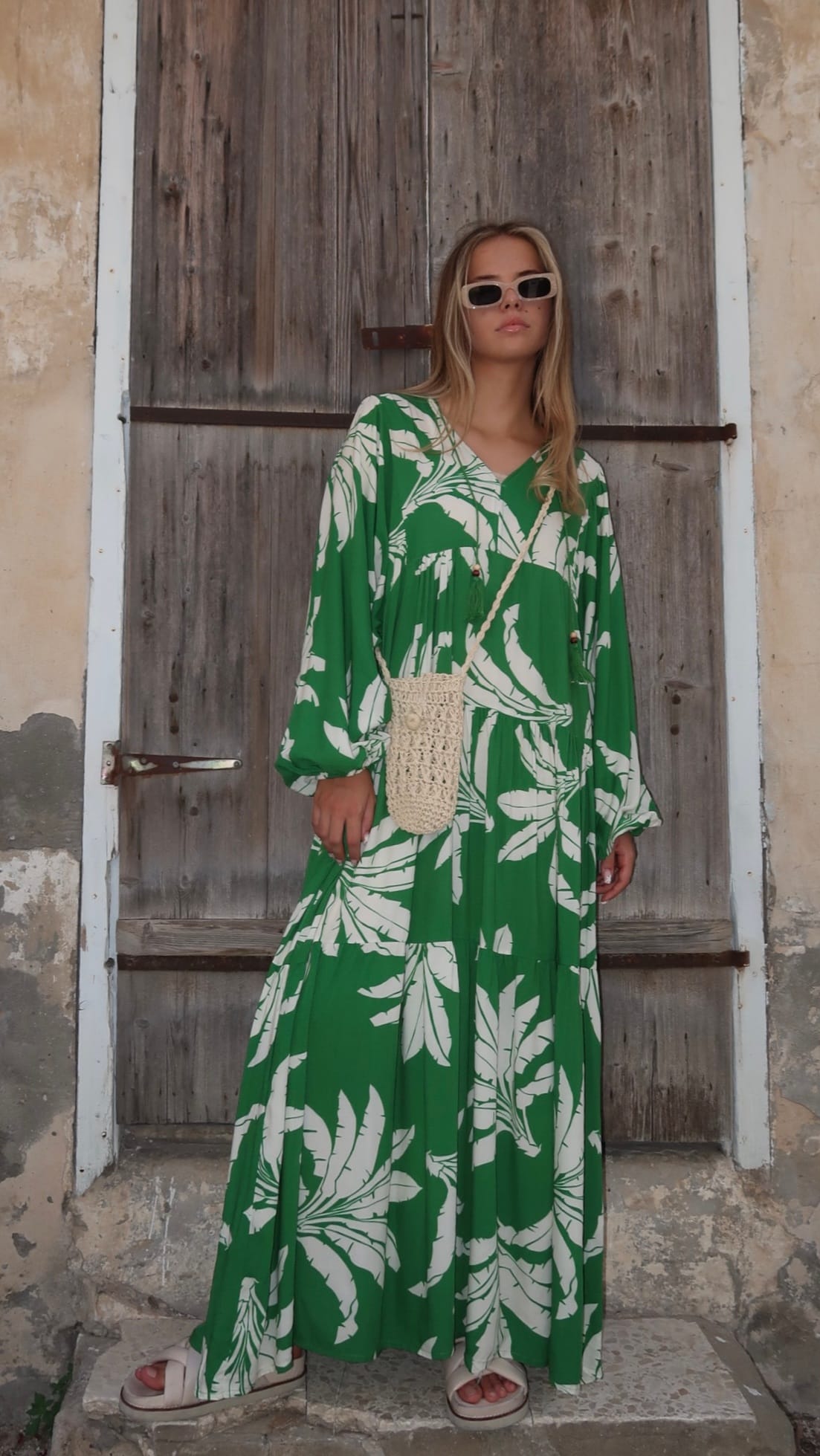 שמלת גלביה פונפונים פירנצה | ירוק